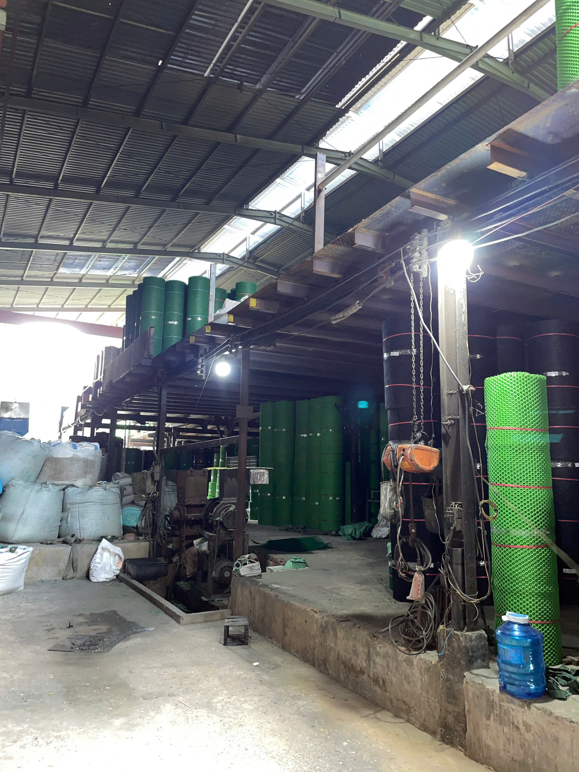 Nhựa PVC là gì, có tính chất đặc điểm như thế nào ?